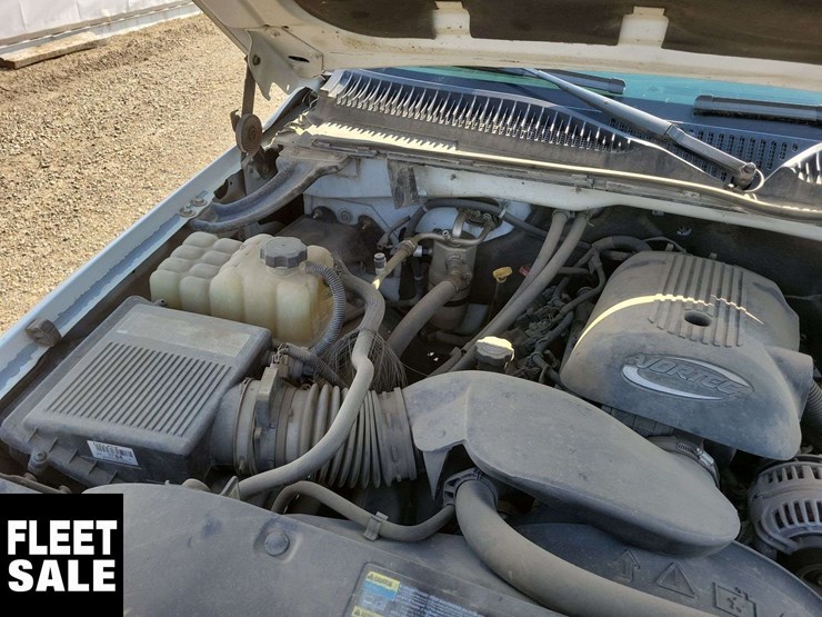 2006-gmc-sierra-3500-image-17