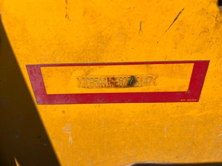 2015-jcb-525-60-image-35