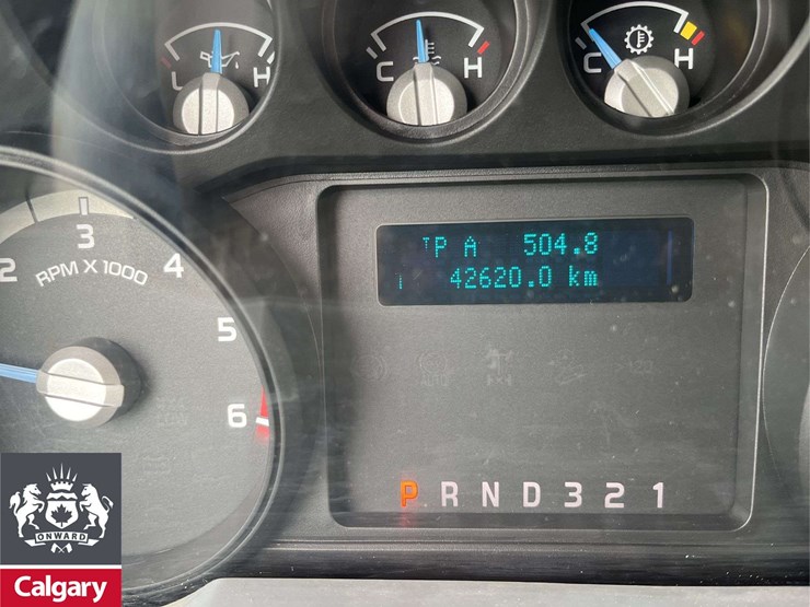 2014-ford-f550-image-8