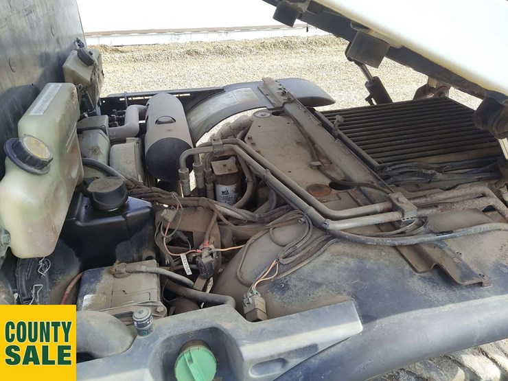 2011-bobcat-toolcat-5600-image-21