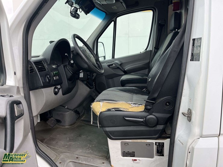 2008-dodge-sprinter-3500-image-6
