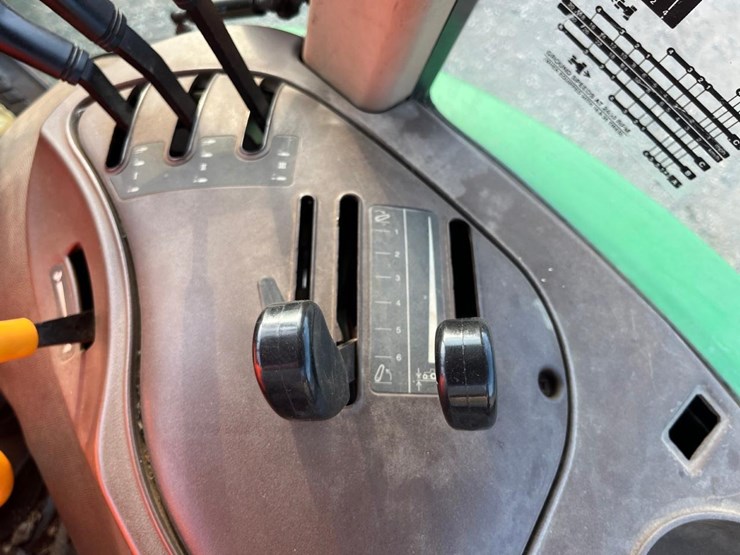 john-deere-5420-image-35