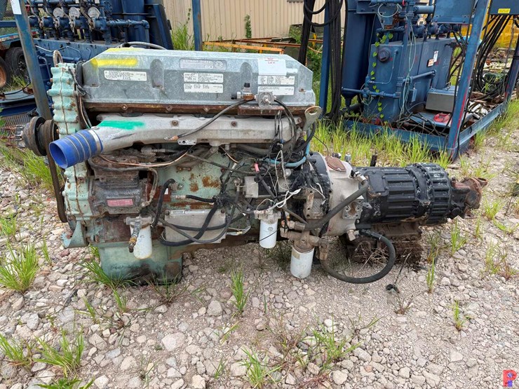 detroit-diesel-series-60-ddec-iv-500-hp-w/-allison-ht-750drd-image-1