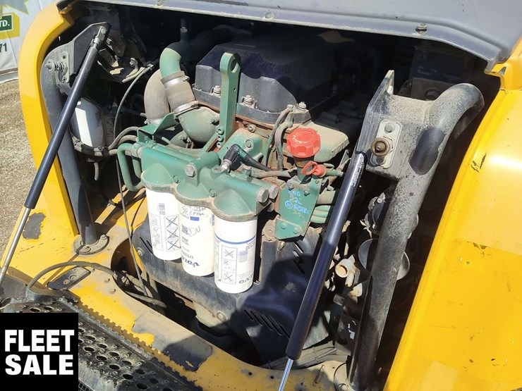 2010-volvo-a30e-image-30