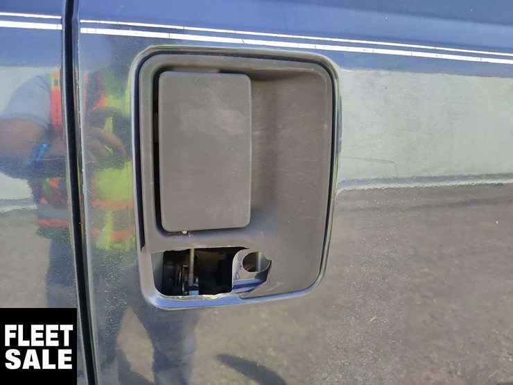 2003-ford-f550-image-38
