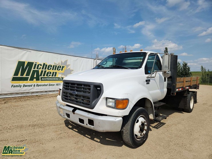 2002-ford-f650-image-1