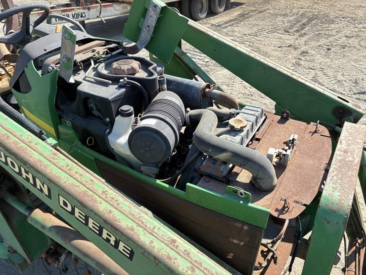 2001-john-deere-4300-image-13