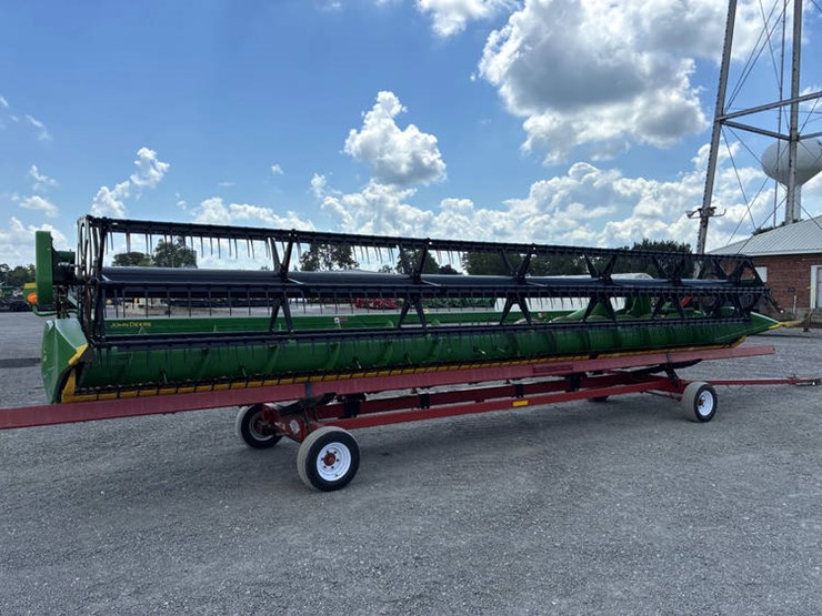 2016-john-deere-630f-image-5