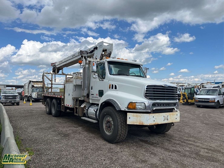 2005-sterling-lt9500-image-18