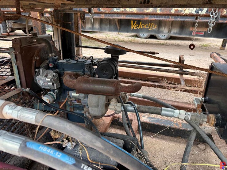 40’l-x-50”w-x-45”h-diesel-powered-skidded-catwalk-image-3