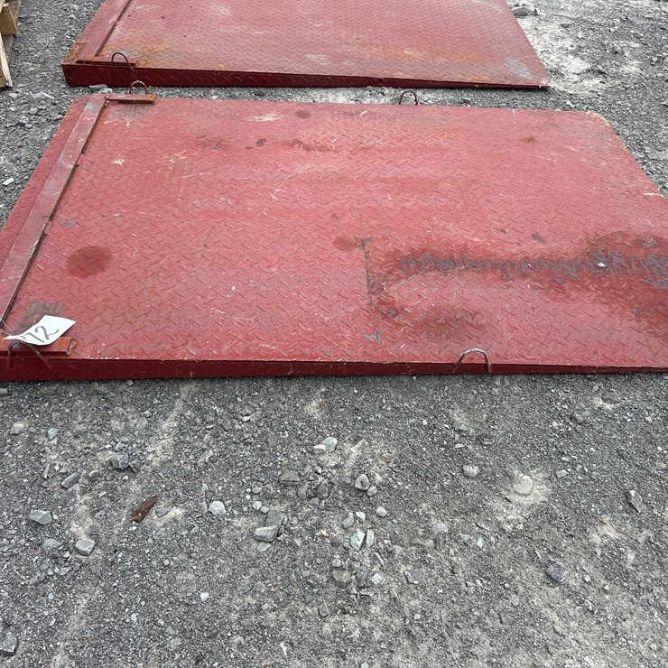 #72 • 44”X64” RAMP / PLATE