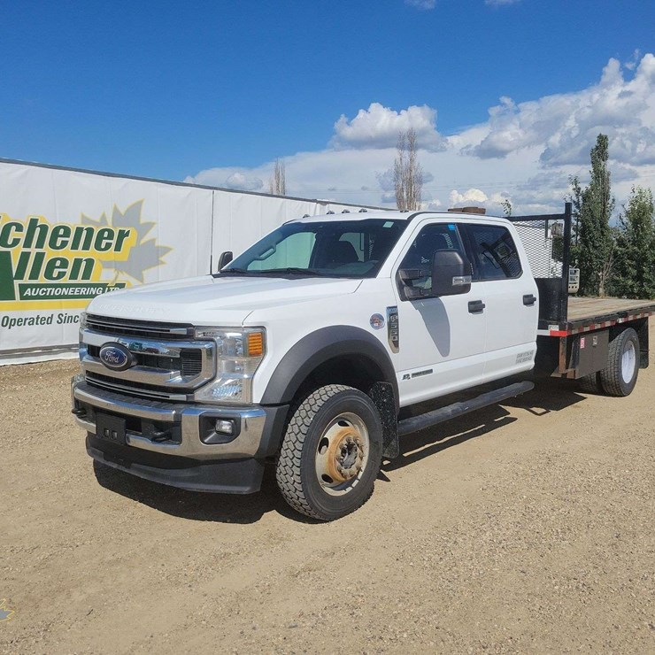 2022 FORD F550