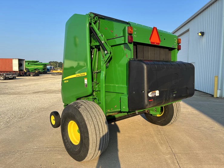 2019-john-deere-560m-image-8
