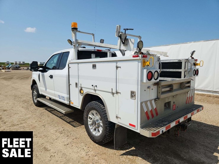 2020-ford-f350-image-3