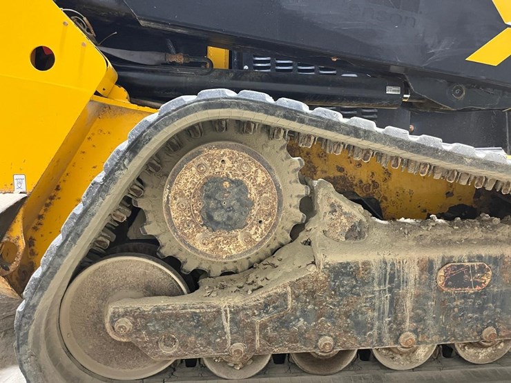 2018-jcb-3ts-8t-image-21