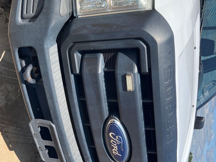 2015-ford-f450-xl-image-12