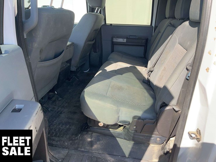 2015-ford-f550-image-11