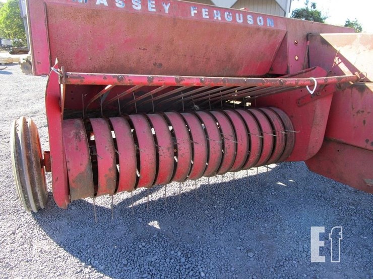 massey-ferguson-120-image-2