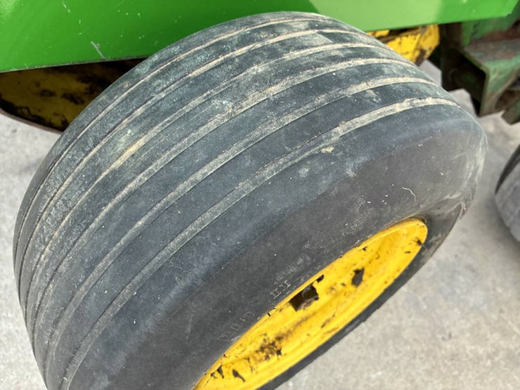 john-deere-535-image-47