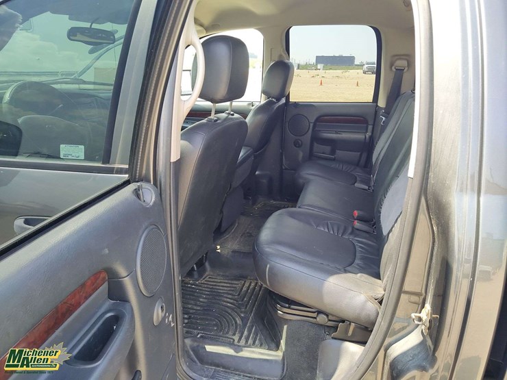 2003-dodge-ram-2500-image-15