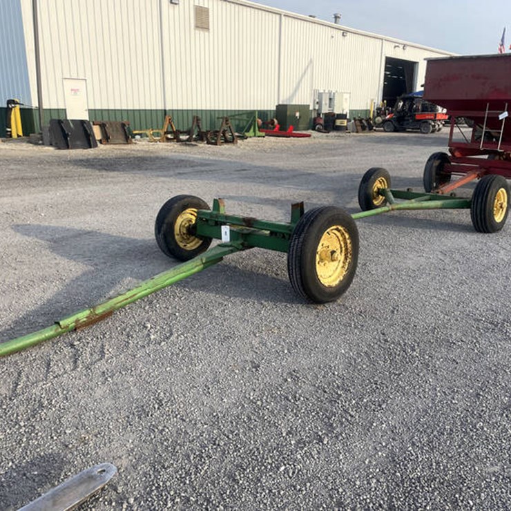 JOHN DEERE 953