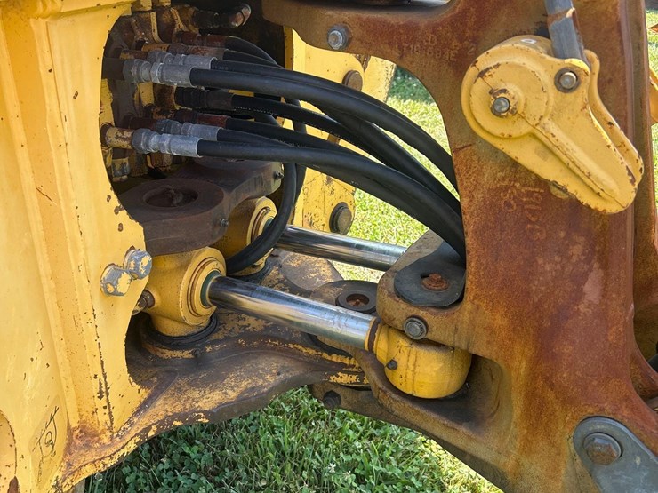 deere-310g-image-14