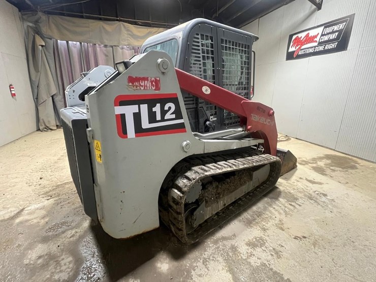 2016-takeuchi-tl12-image-5