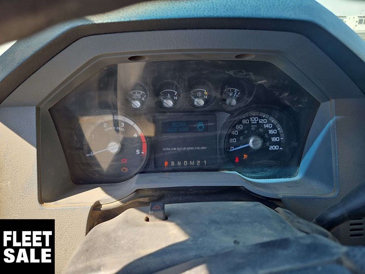 2015-ford-f550-image-8