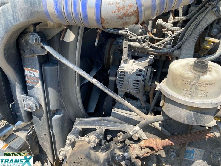 2019-peterbilt-579-image-26