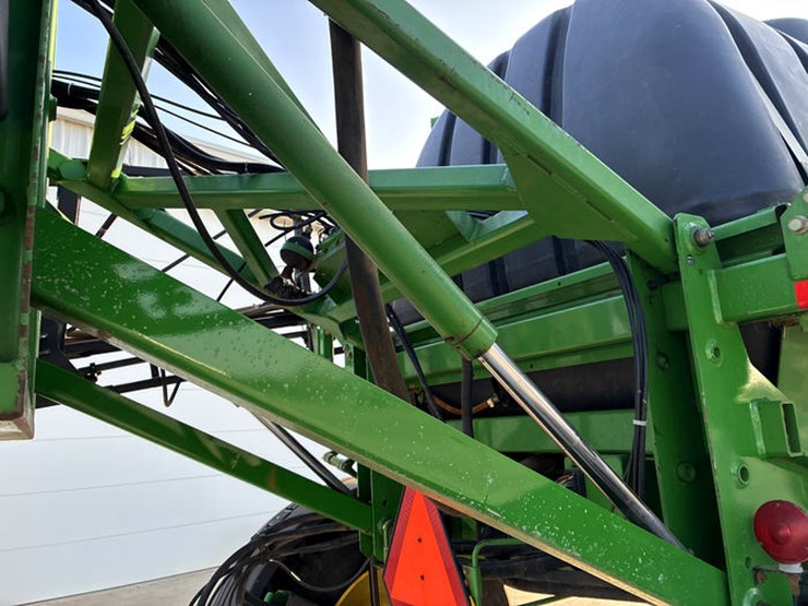 1999-john-deere-4700-image-33