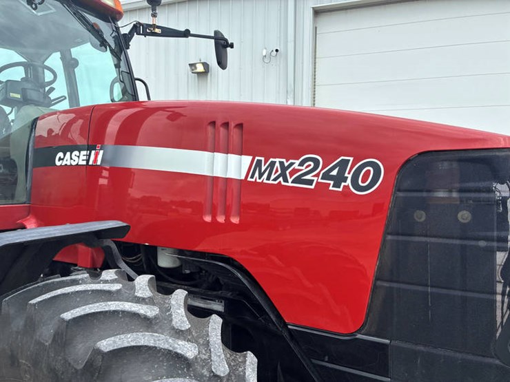 2002-john-deere-2630-image-17