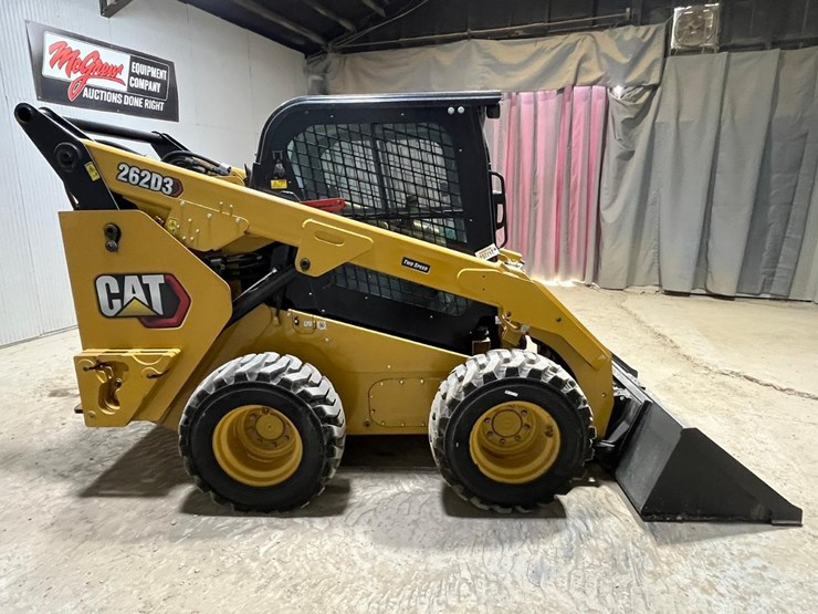 2022-caterpillar-262d3-image-6