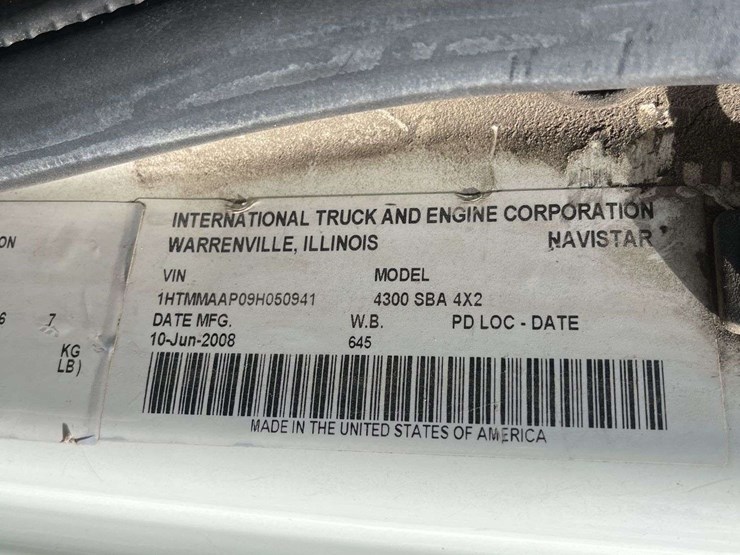 2009-international-durastar-4300-image-6