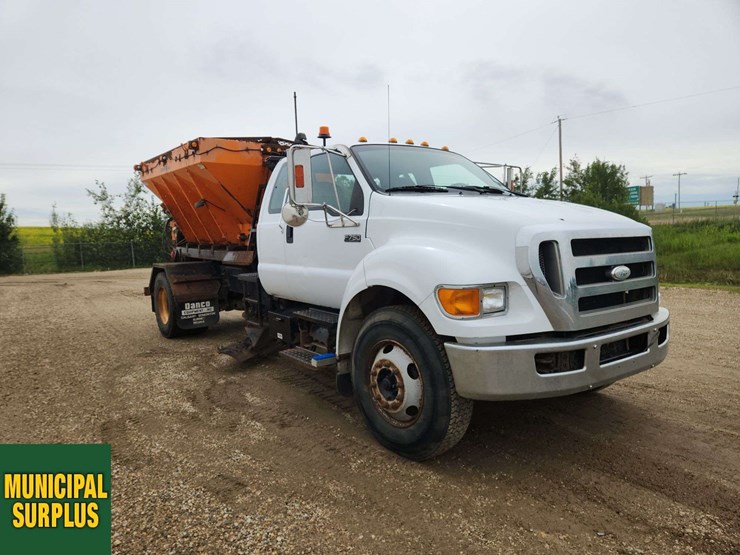 2008-ford-f750-image-2