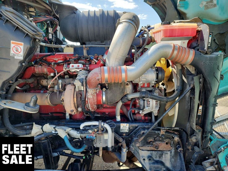 2014-kenworth-t660-image-21