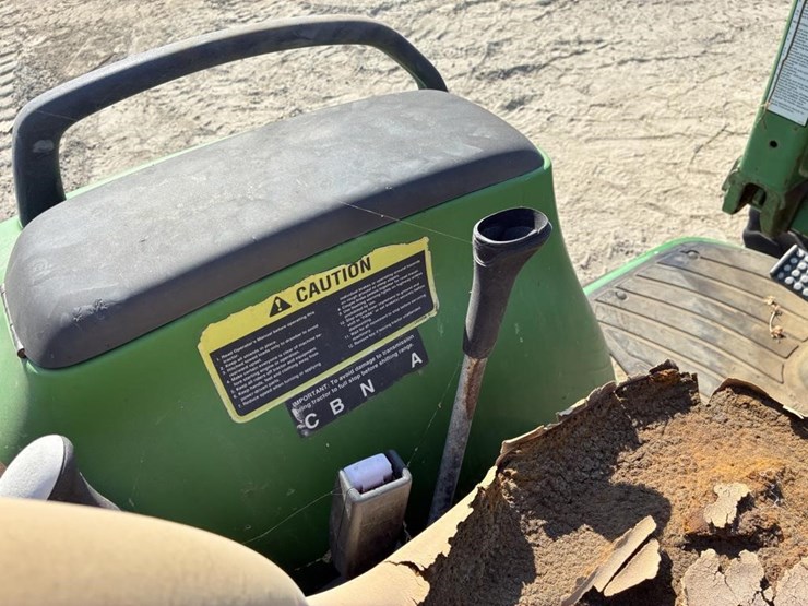 2001-john-deere-4300-image-18