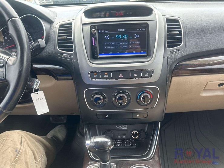 2014-kia-sorento-image-9