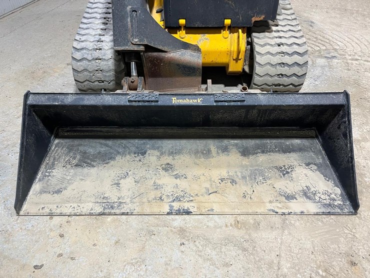 2018-jcb-3ts-8t-image-9
