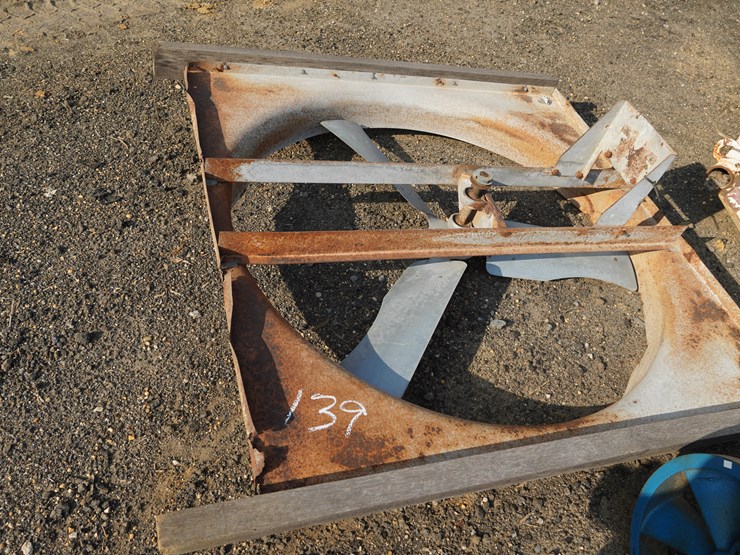 #139-•-48”-sidewall-fan-image-1