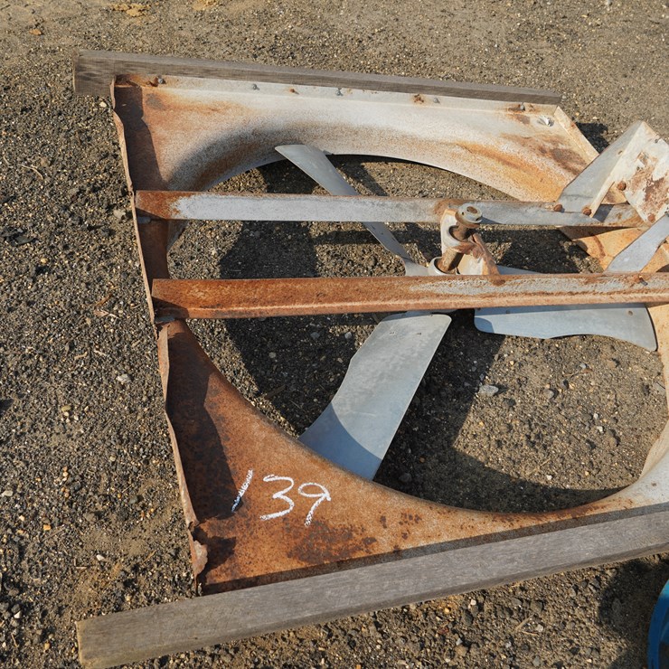 #139 • 48” Sidewall Fan