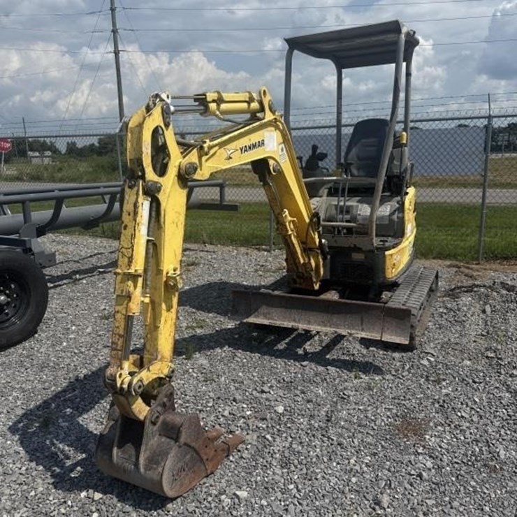 YANMAR VIO17