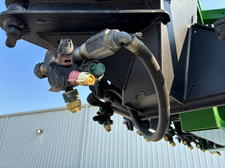 2007-john-deere-4930-image-38
