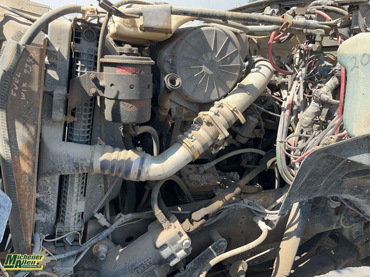 1997-ford-f800-image-27