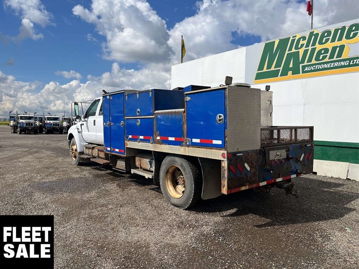 2008-ford-f750-image-2