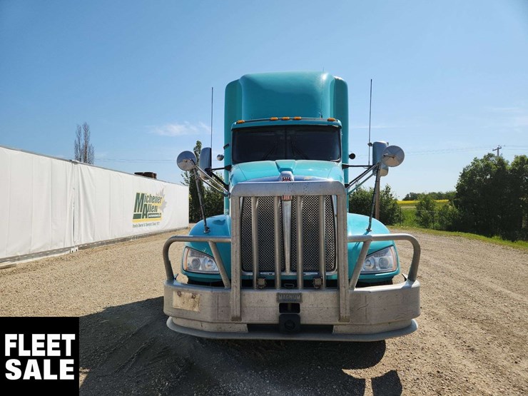 2014-kenworth-t660-image-7