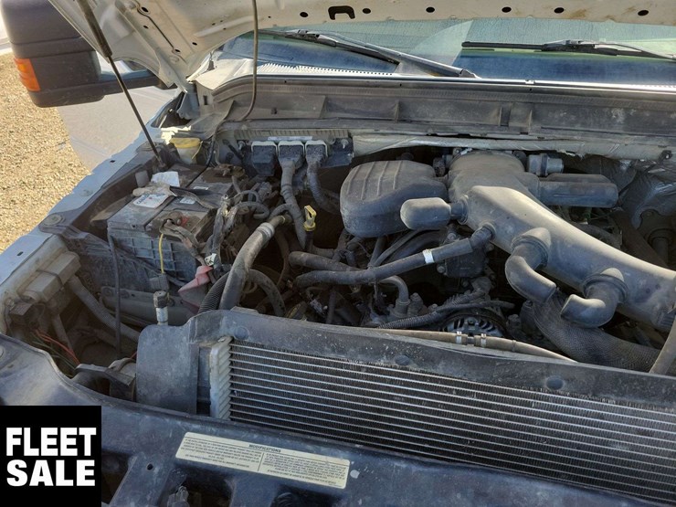 2016-ford-f550-image-28