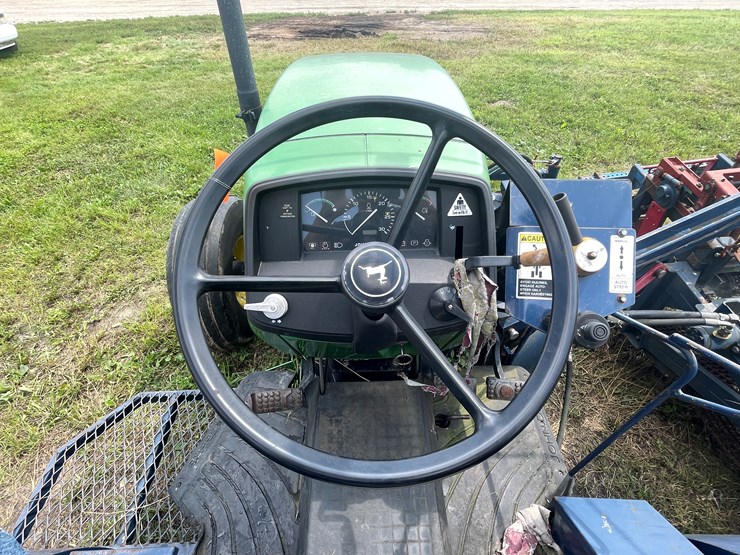 john-deere-5220-image-28