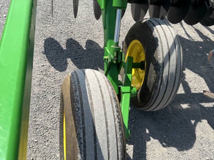 john-deere-714-image-13
