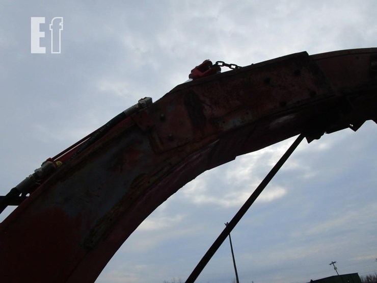 new-holland-38-image-5