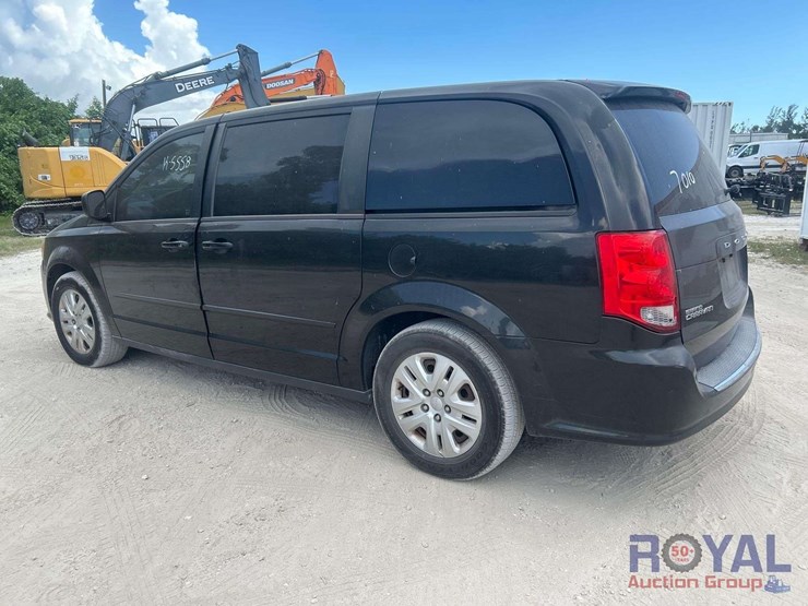2016-dodge-caravan-image-4